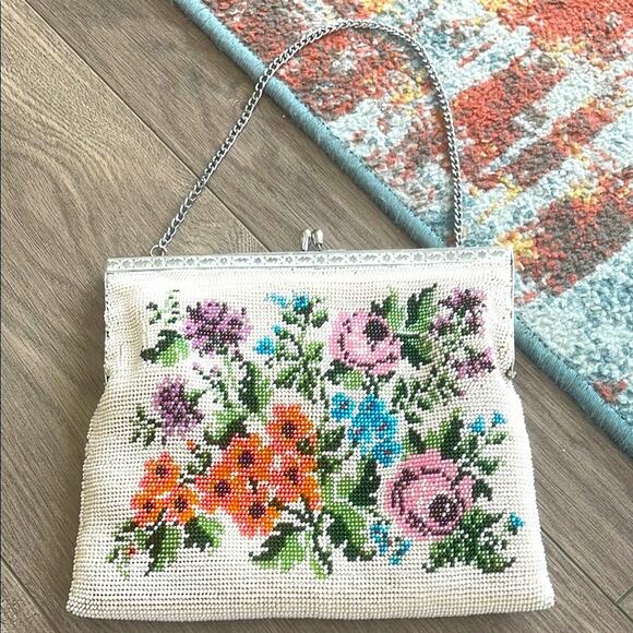 Vintage JRD CRAFT Floral Beaded woman's Handbag - Picture 1 of 8